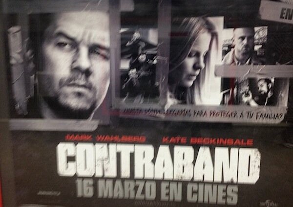 Contraband Spanish poster