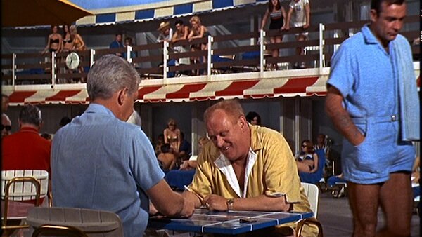 Goldfinger, towel swimming suit, Sean Connery
